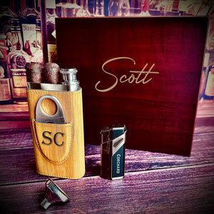 Handsome Personalized Cigar Gift Box Set