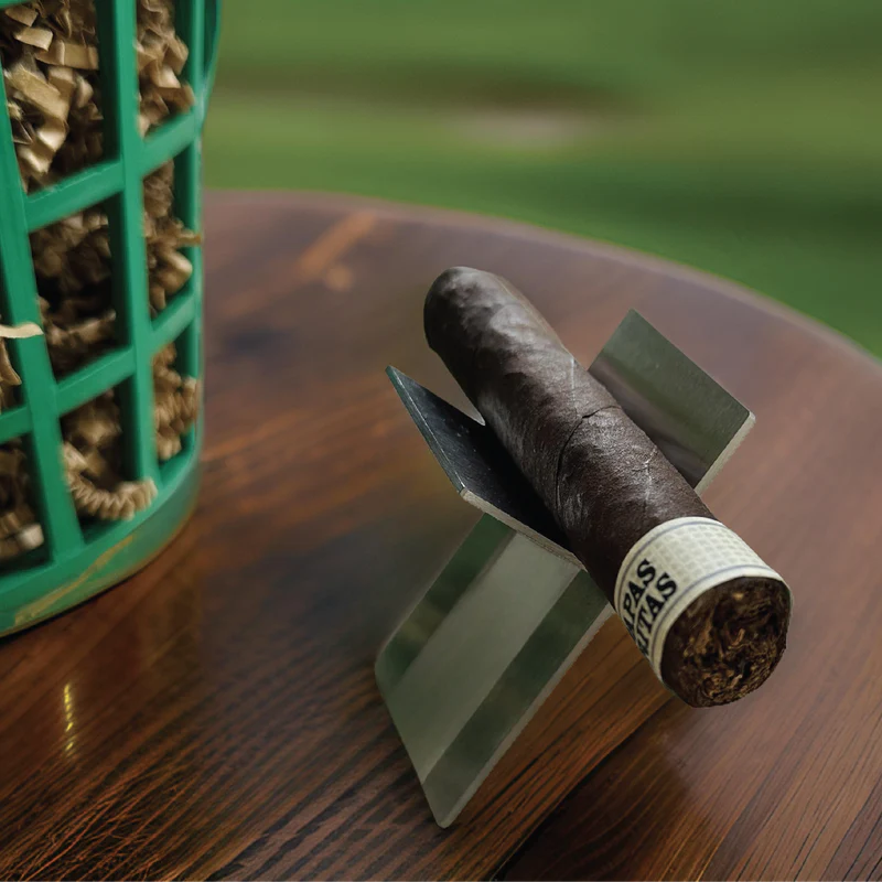 Cigar Lovers Golf Gift Basket 