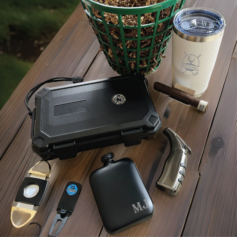 Cigar Lovers Golf Gift Basket 