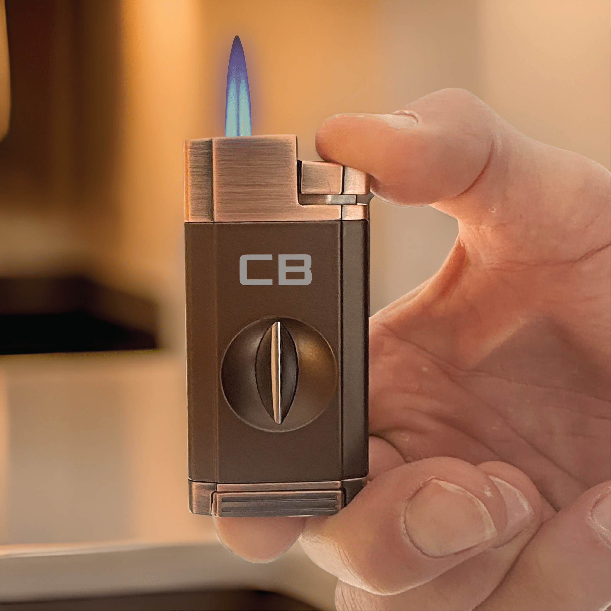 Elegant Personalized V-Cut Lighter: Dual Flame Precision 