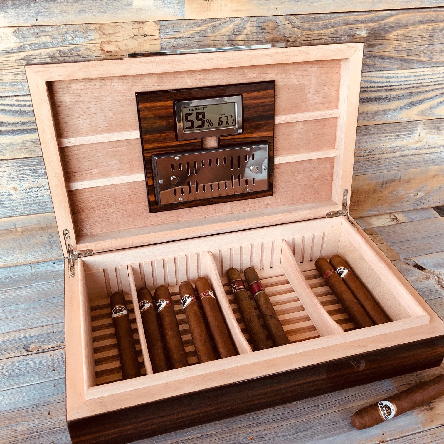 Suit and Tie Humidor 