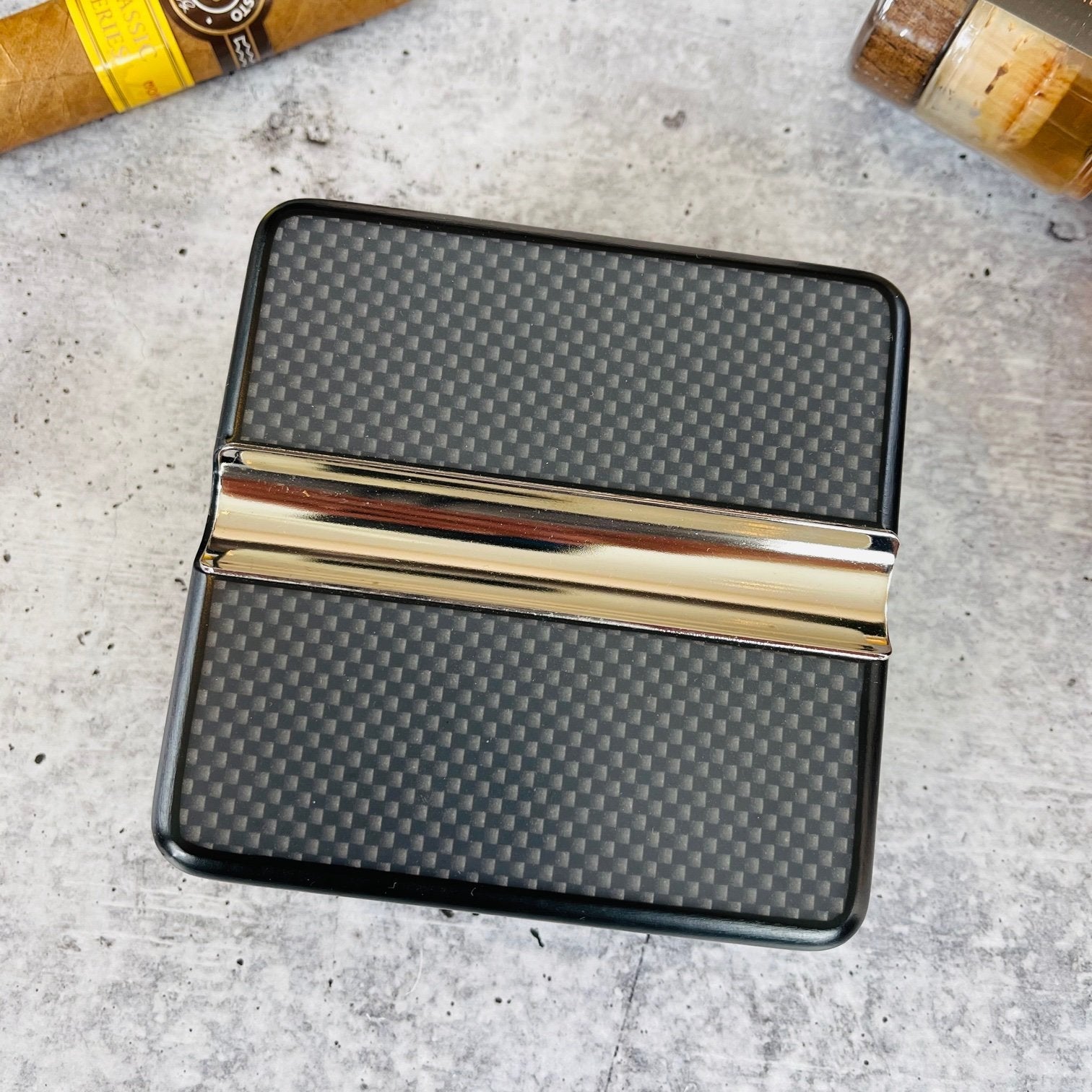 Ace-Tray 